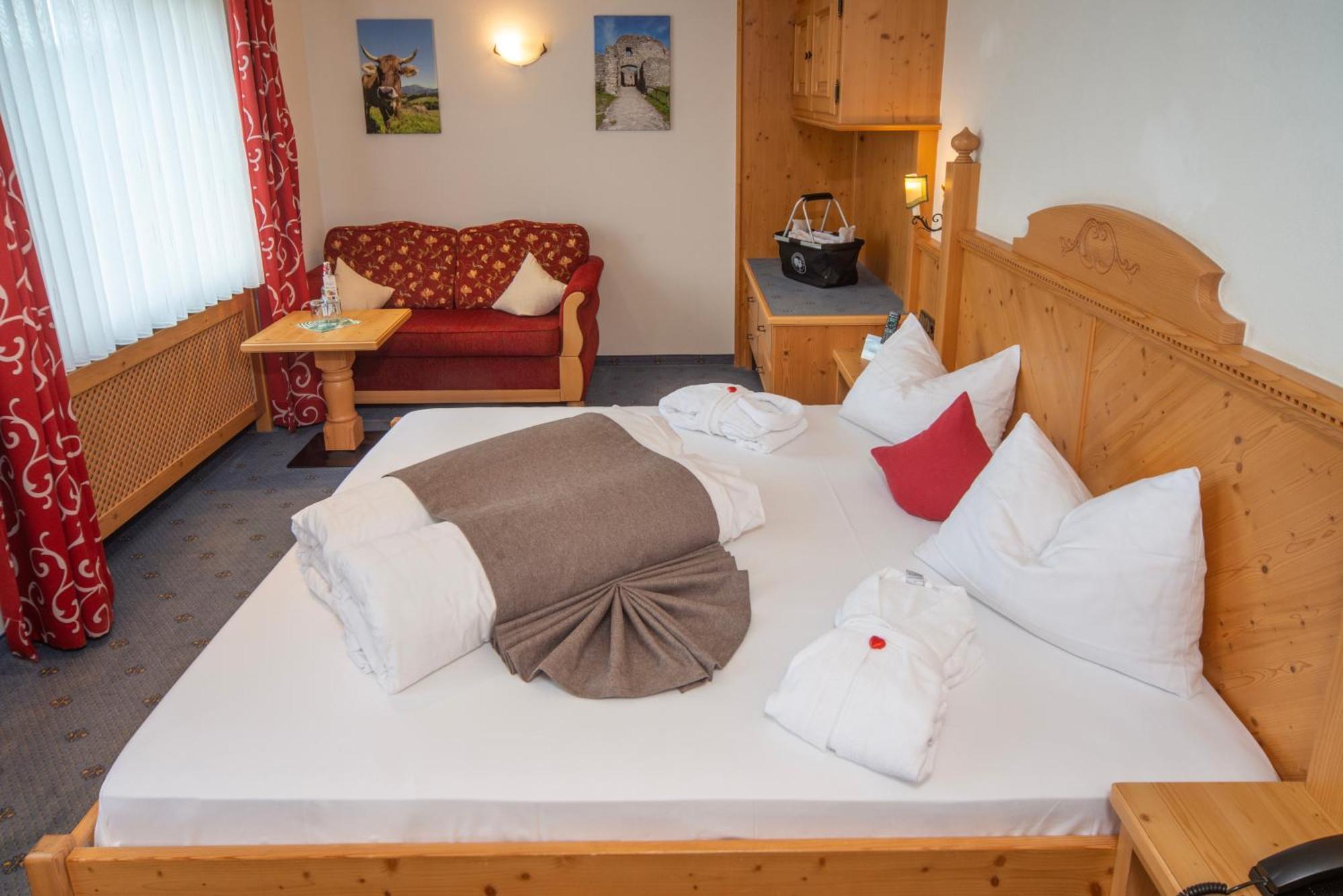 Landhotel Gockelwirt Eisenberg  Chambre photo