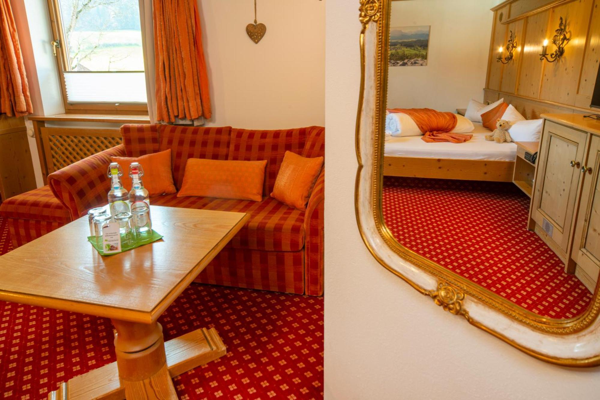 Landhotel Gockelwirt Eisenberg  Chambre photo