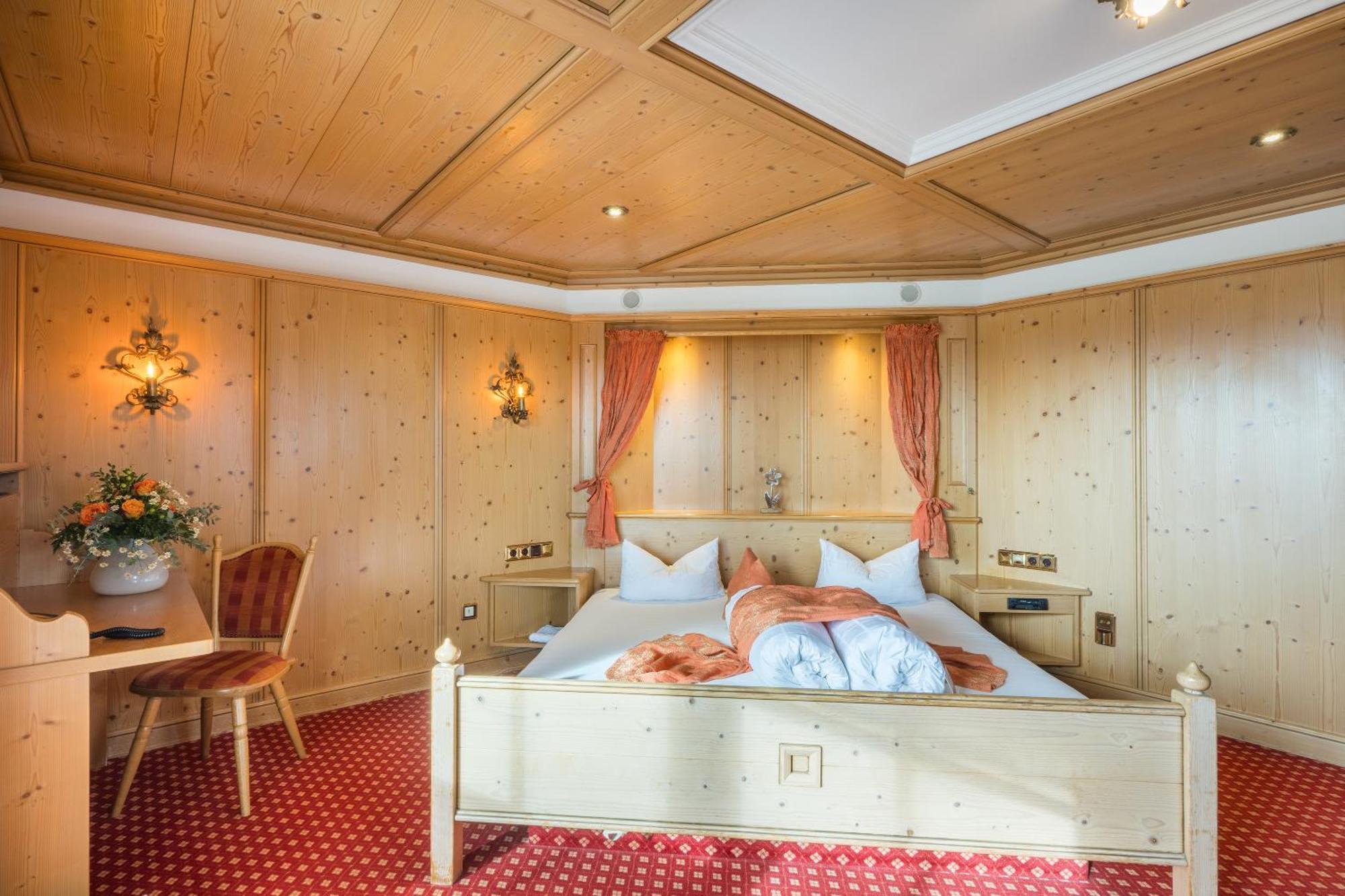 Landhotel Gockelwirt Eisenberg  Extérieur photo