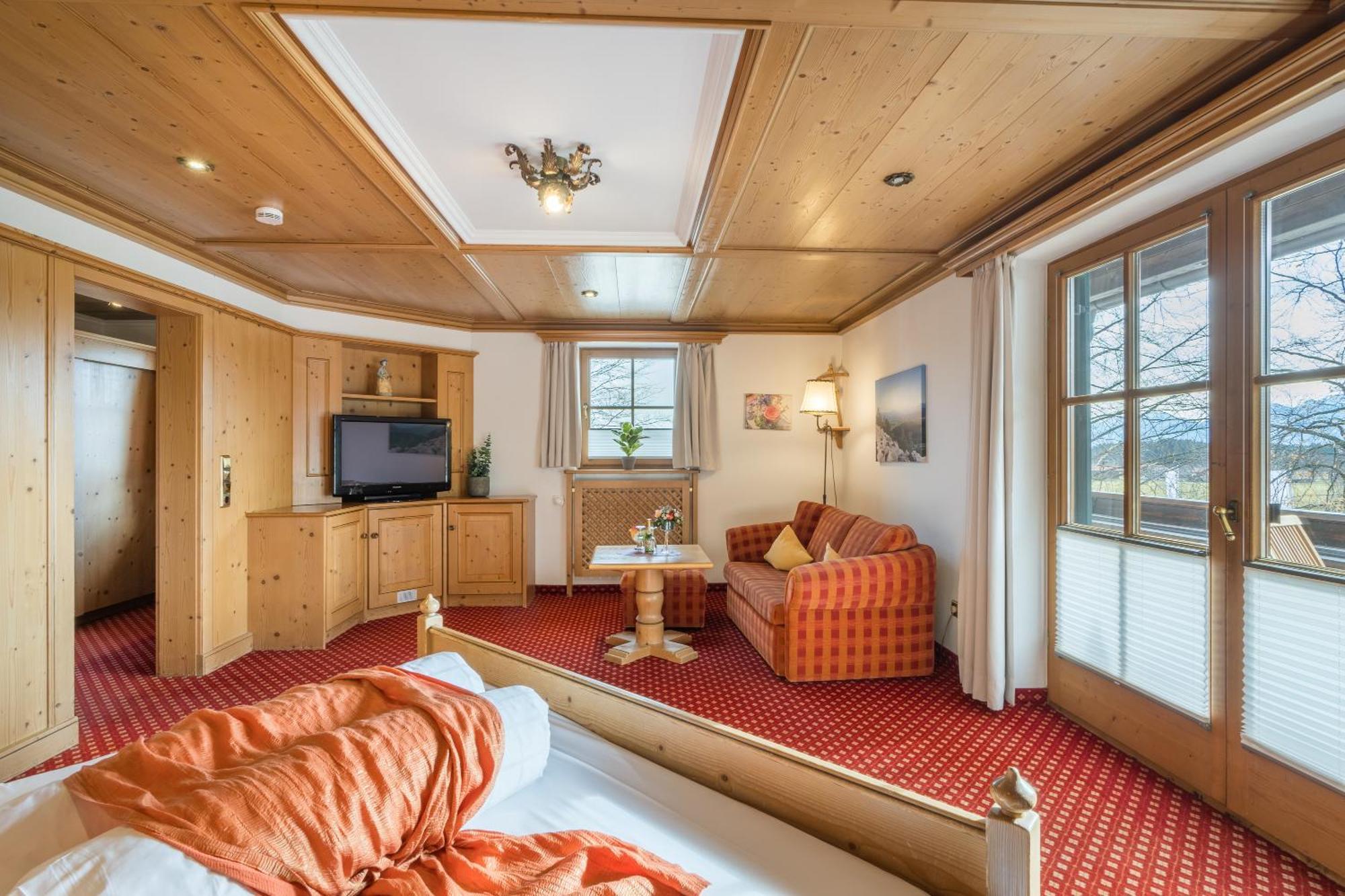 Landhotel Gockelwirt Eisenberg  Extérieur photo