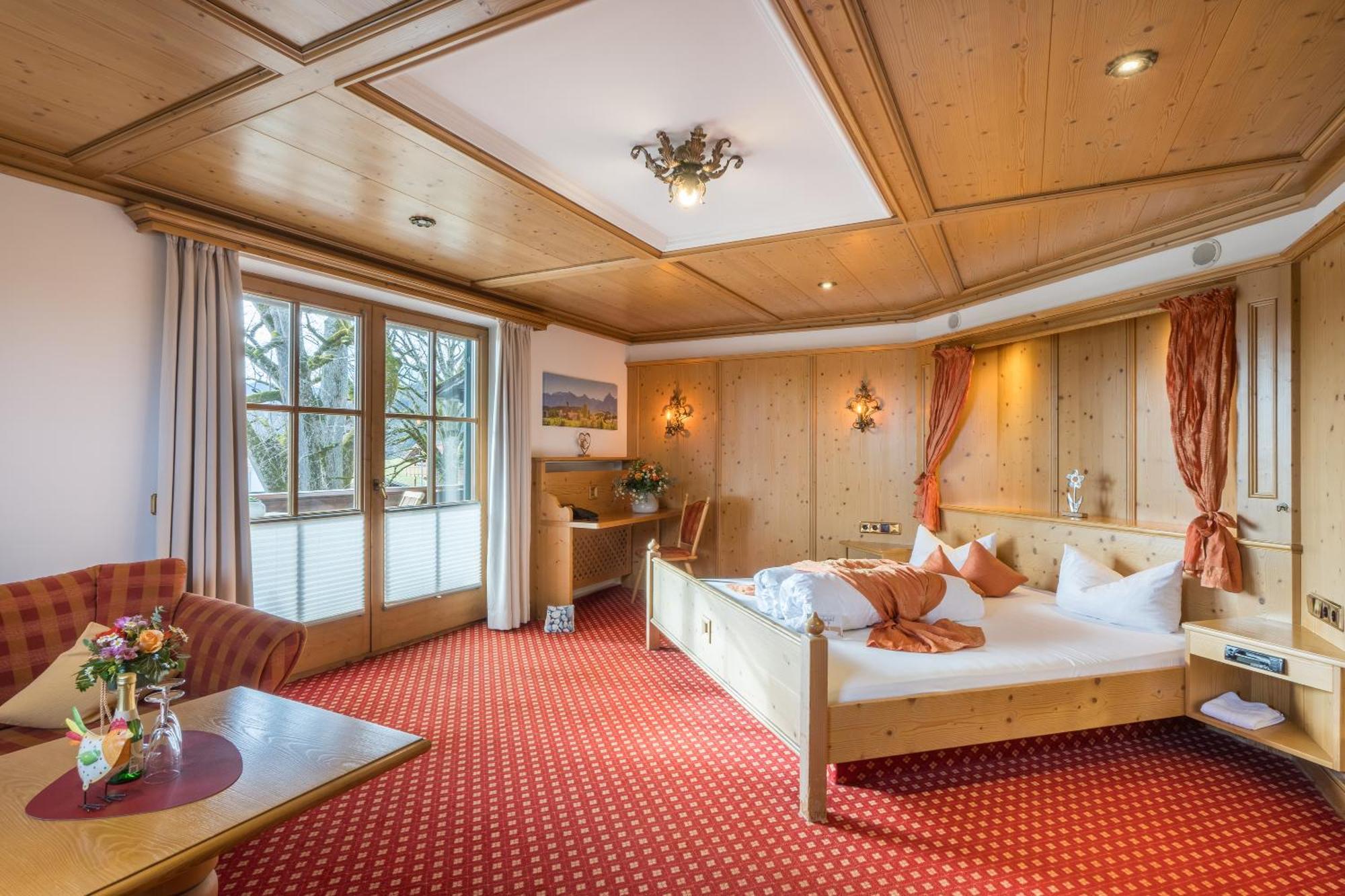 Landhotel Gockelwirt Eisenberg  Extérieur photo