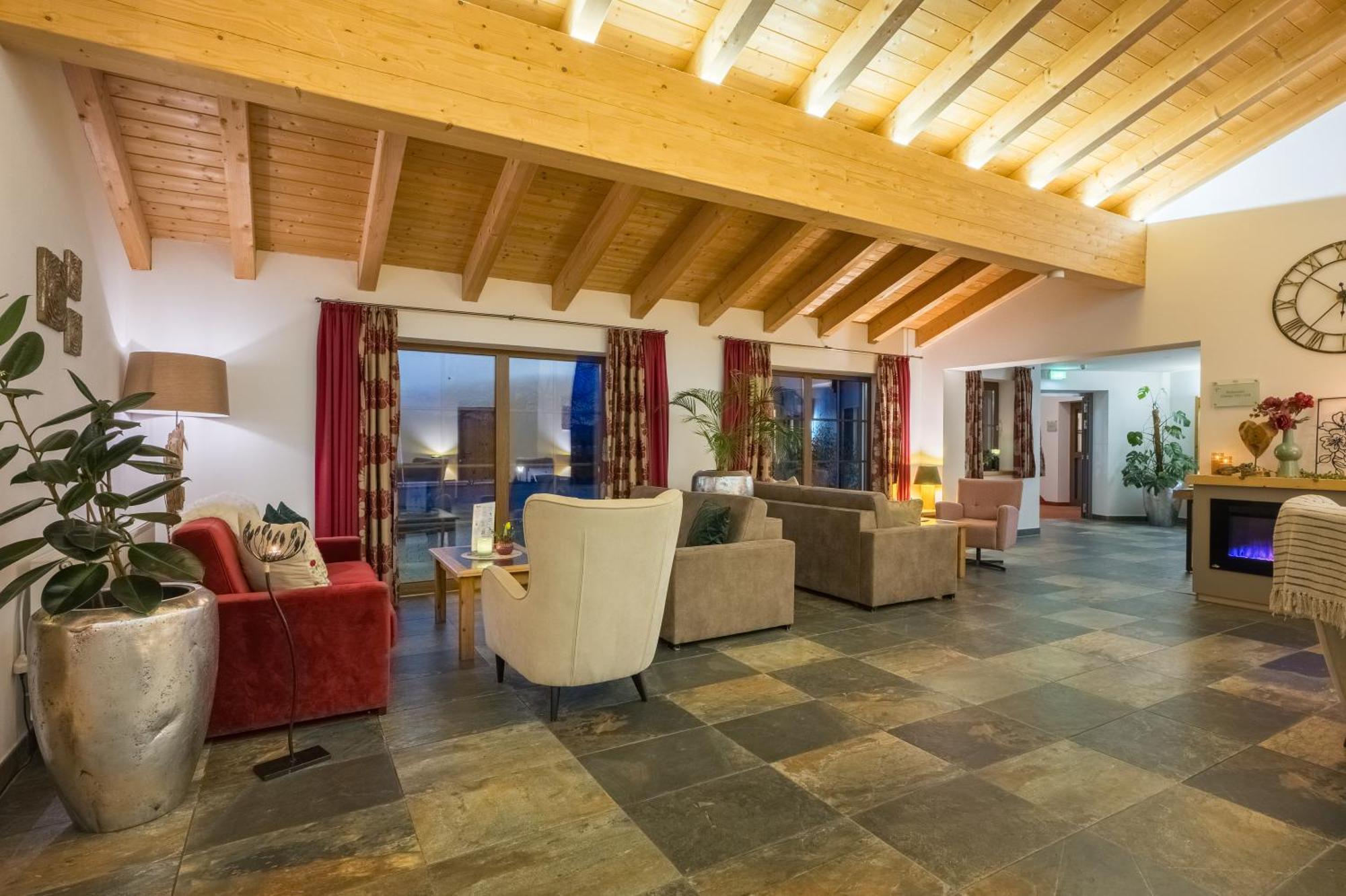 Landhotel Gockelwirt Eisenberg  Extérieur photo